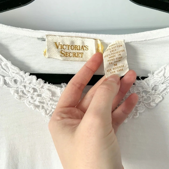 Vintage Gold Label Victoria’s Secret White Long Sleeve Blouse - Picture 2 of 4